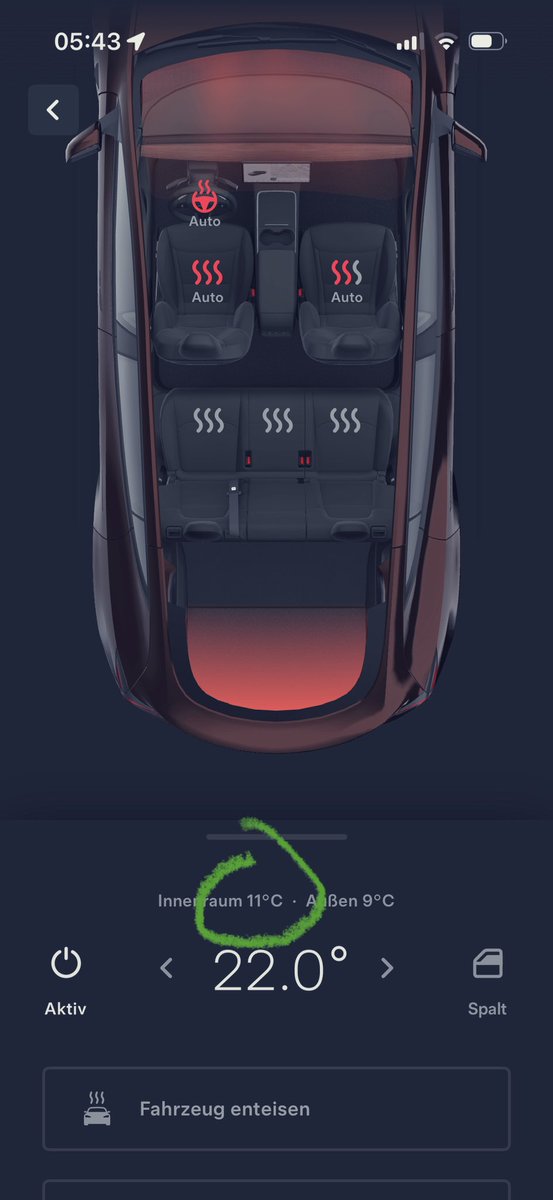 TeslaXander tweet media