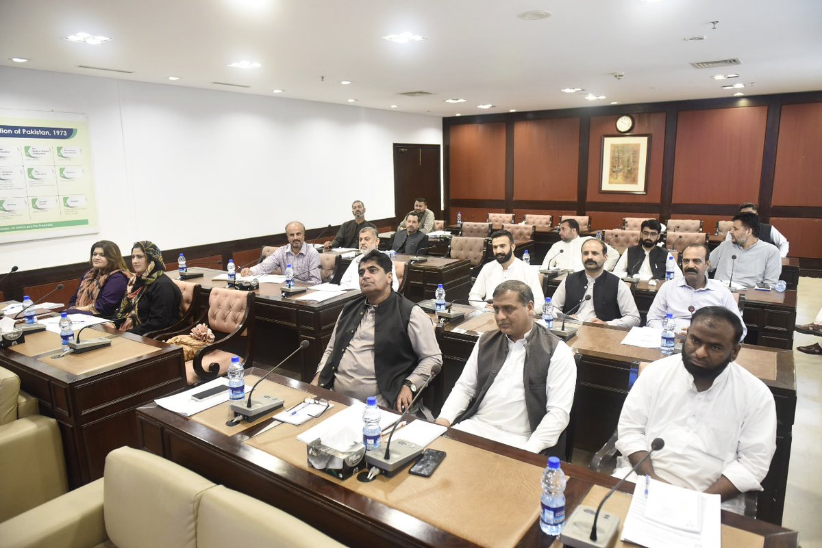 PIPS_GOV's tweet image. The Pre-Promotion Training Course for Officers of the National Assembly Secretariat commenced today at the Pakistan Institute for Parliamentary Services (PIPS), Islamabad.
The inaugural session was moderated by Mr. Taj Muhammad, Director (PDP).