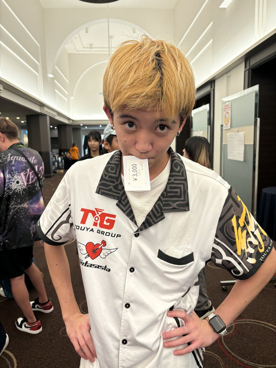 tq_0v0b's tweet photo. 夜勤明け、職場からまっすぐ北海道ダーツフェスティバル🎯見てきましたー！限界なのでドロン！たくさんの人と会えて楽しかった✨みんな頑張ってねー！💪🏻⭐️ https://t.co/uVMOFRHBjW