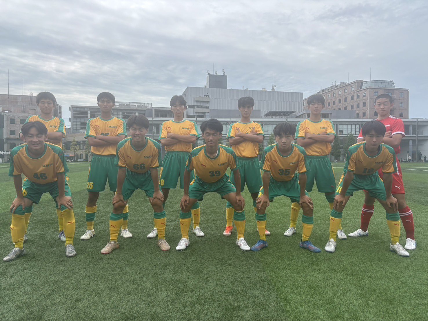 星稜高校サッカー部ユニフォーム