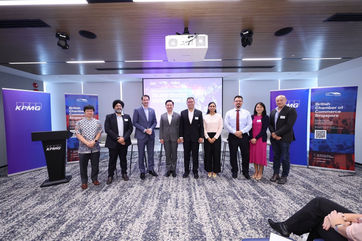 britchamsg's tweet photo. Thanks for joining us at the #JSSEZ event! Participants heard from Minister of State @alvinshtan on opportunities to strengthen #supplychain and #business opportunities, and from an expert panel.  Thanks to our partners @BMCCMalaysia and @KPMG
#Malaysia #Singapore https://t.co/WhdQJXNtiT