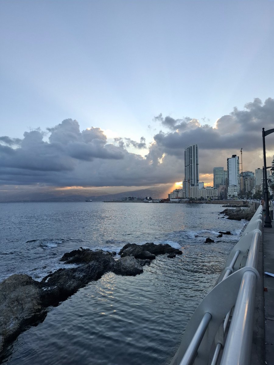 هون بيروت… والباقي تفاصيل 🇱🇧😍 
#صباح_الخير