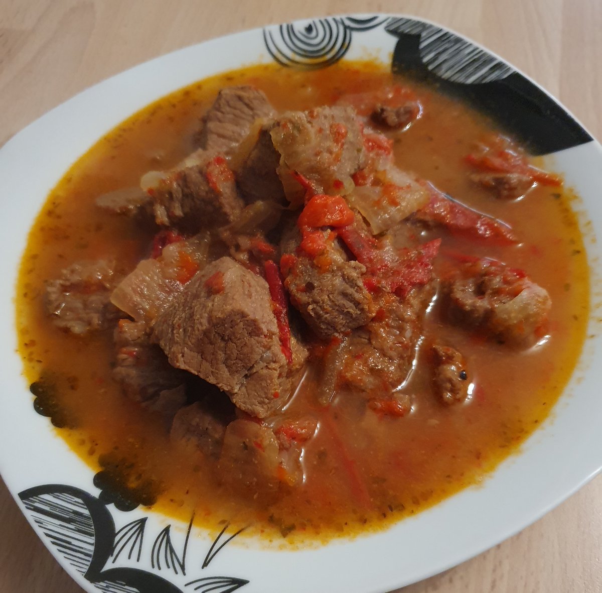 Daily food post #139 (2025):
Gulash