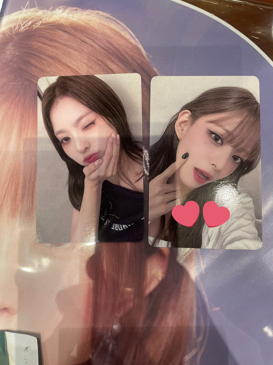 mooonjunan's tweet photo. @ichi_akiraaaaa 検索より失礼いたします！
💕チェヨンとの交換は可能でしょうか？
(異種可能でしたら💖と交換頂けますと幸いです。)
昼公演後の手渡し希望です。
ご検討よろしくお願いいたします！ https://t.co/L0jUSRUxFV