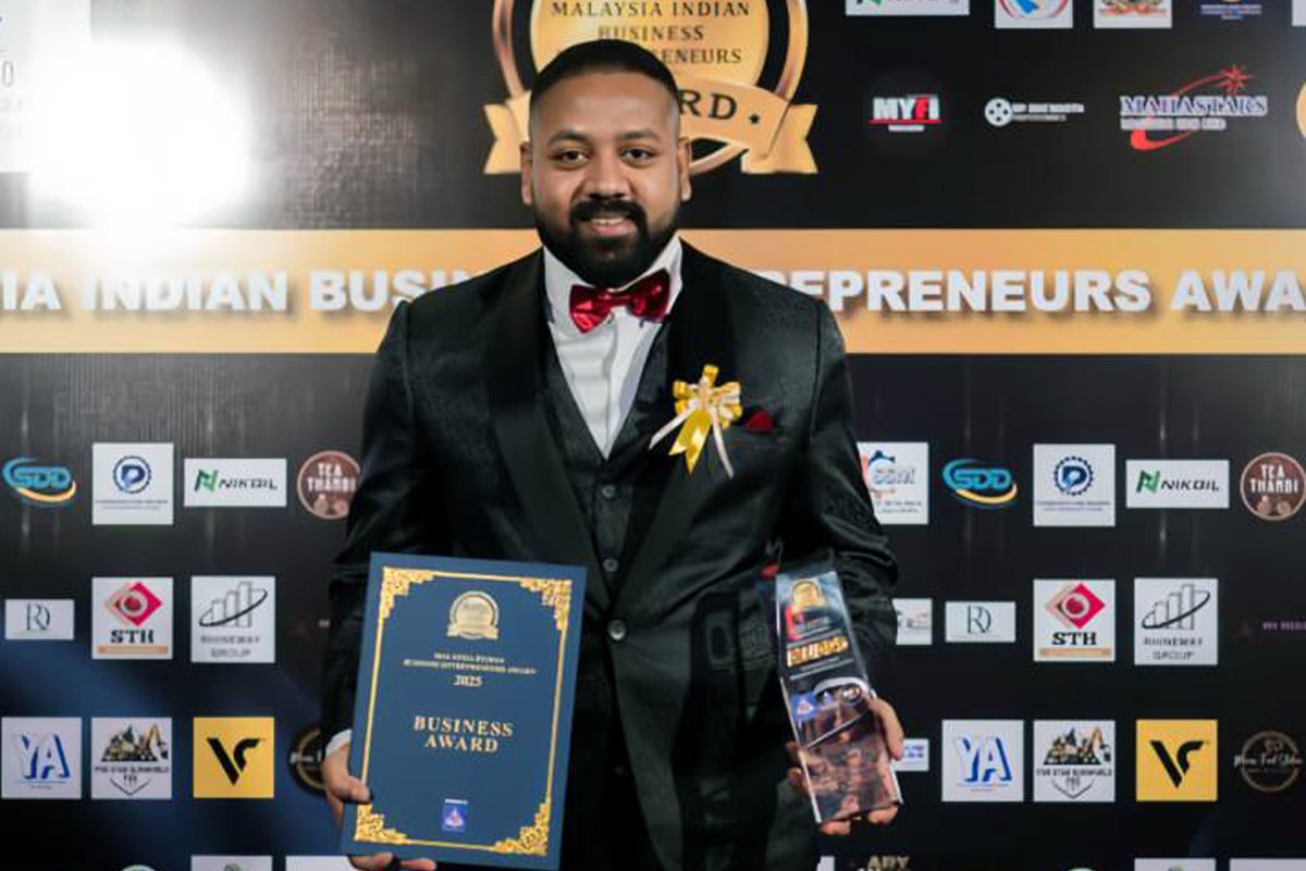 Limkokwing_MY's tweet image. Celebrating Limkokwing alumnus Tines Ravichandran - MIBEA 2025 Best Logistics Service Provider of the Year. Dedication, drive, results. Feature: bit.ly/4nryERV