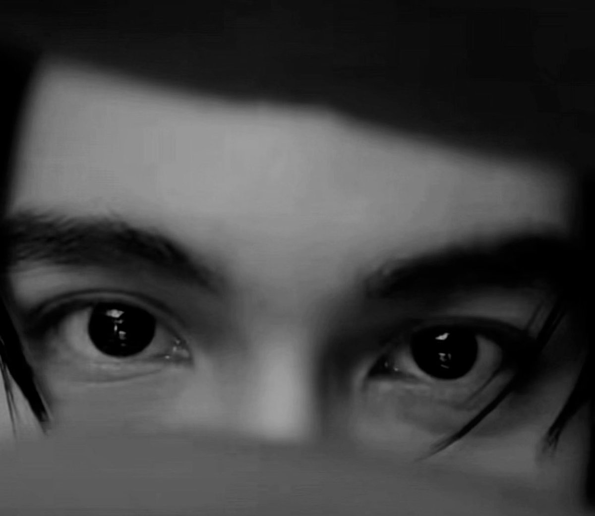 GwazRetired's tweet image. People are going feral on TikTok over Williams pair of eyes 😂😂😂😂

I’ve never seen eyes being worshipped like that in my entire existence 😂😂😂

But then again, look at them!!! 😫😫

#Williamjkp