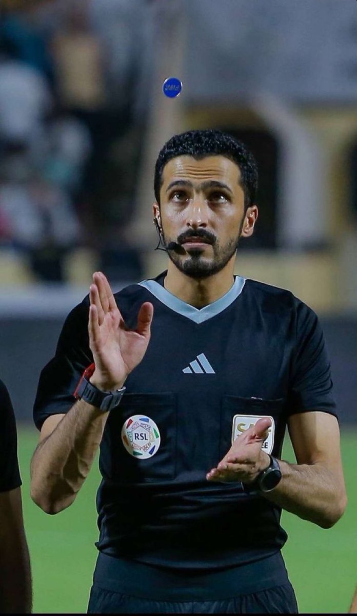 من بلنتي على الشباب  لخطأ للشباب كيف مدري لكن هذي مشكله لجنه التحكيم وحكامها