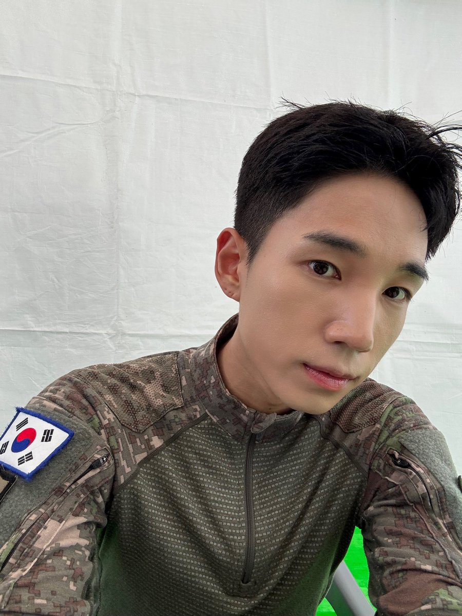 VANNER 배너 (@vannerofficial) on Twitter photo 