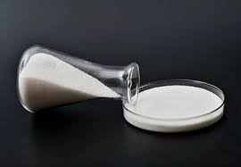 RAAKACHEM's tweet image. PGMS (Propylene Glycol Esters of Fatty Acids) is a food emulsifier used to blend fats and oils with water in products like cakes, ice cream, and margarine, creating stable emulsions and improving texture and consistency. 
#raakachem #foodemulsifier #PGMS