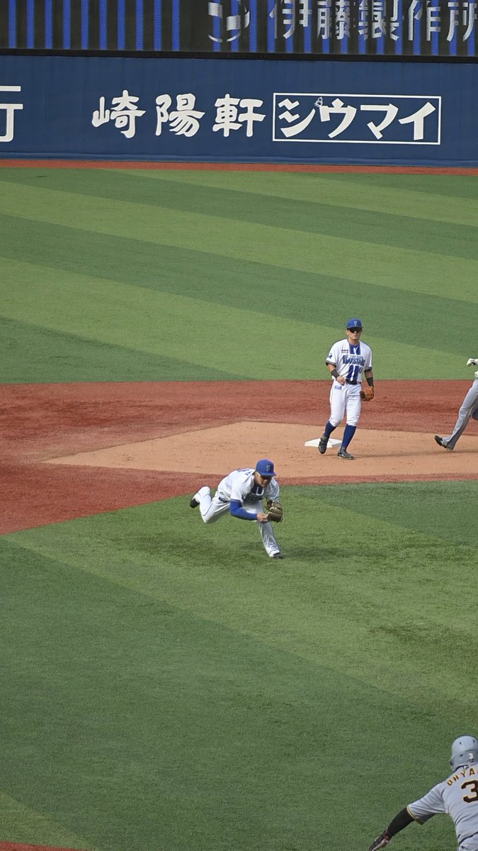 skprancham's tweet image. 石上選手、ナイスキャッチ👏👏👏
2025/09/23
#石上泰輝