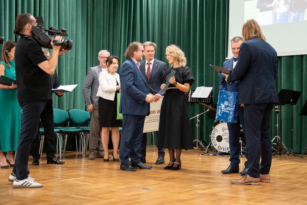 Znamy już zwycięzców XXII edycji Ogólnokrajowego Konkursu „Bezpieczne Gospodarstwo Rolne”. Główna nagroda - ciągnik rolniczy - będzie pracować w województwie dolnośląskim
🟢agropolska.pl/aktualnosci/po…