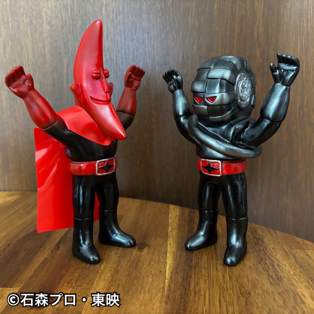toysrevil's tweet photo. Featured on #TOYSREVIL: https://t.co/fv94j8Lj39
Makes for #TOEIARTFES (Opens Sept25) by the following artists;
@kurok116 #AcxyzCreativ
@Science_Patrols #SciencePatrols
@_nekorat #nekorat
@turtleyokai #turtleyokai

#HimitsuSentaiGorenger
#ArtHurricane50
#toynews
#toysblog https://t.co/ju9hnmw7wR