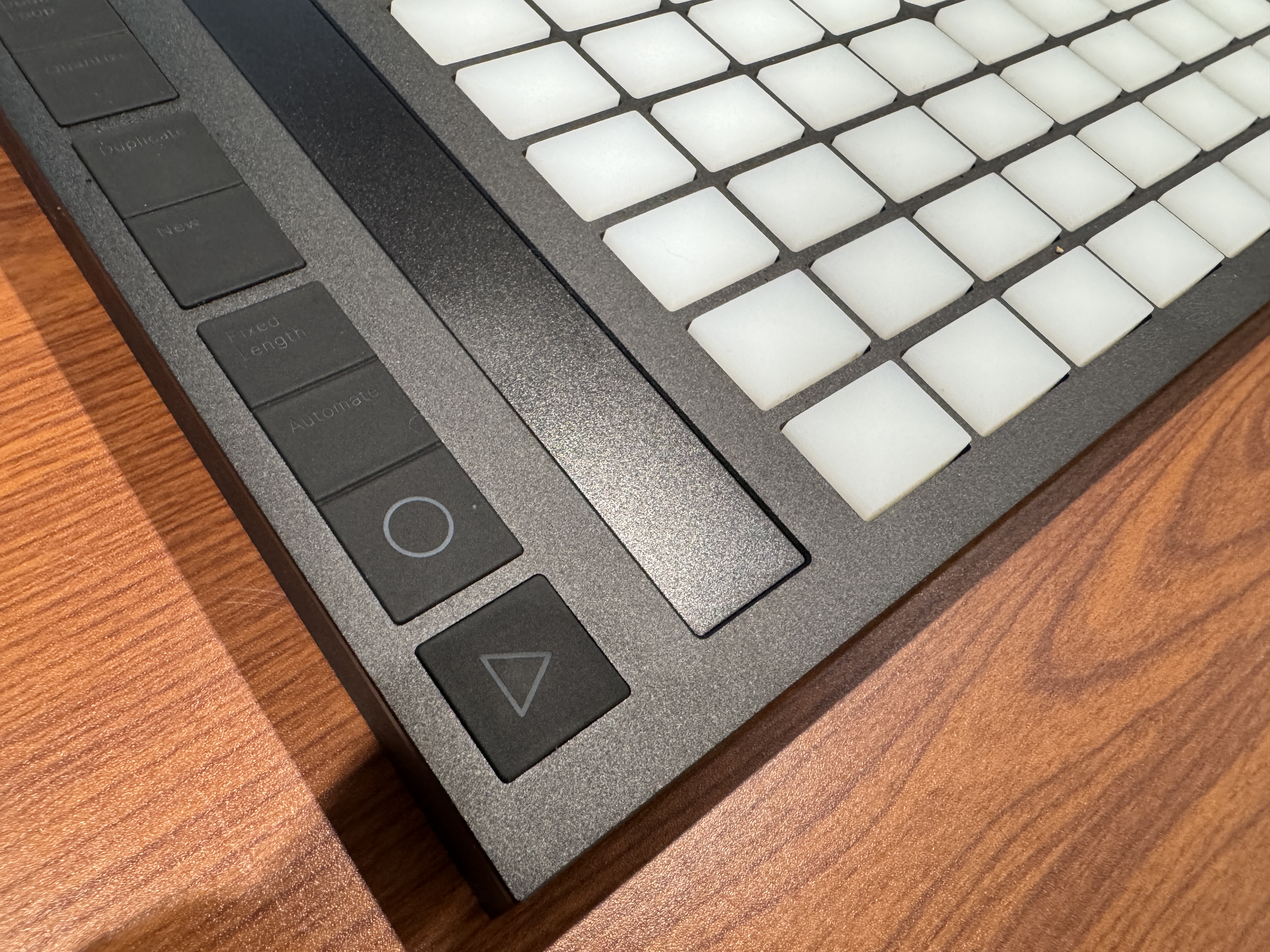 【未使用・超美品】Ableton Push 2 (後期・加水分解対策版) 楽天市場】abletonpush2の通販