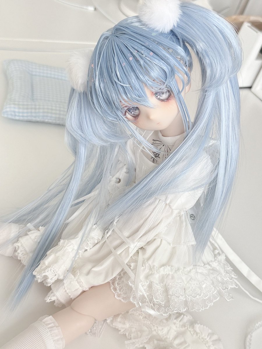 久しぶりのロウちゃんです✨
ウィッグにはスパンコールがついてるのでキラキラしています ✨✨
アイドール楽しみぁぁぁぁ（早すぎ

#むりウィッグ
#深海っ子