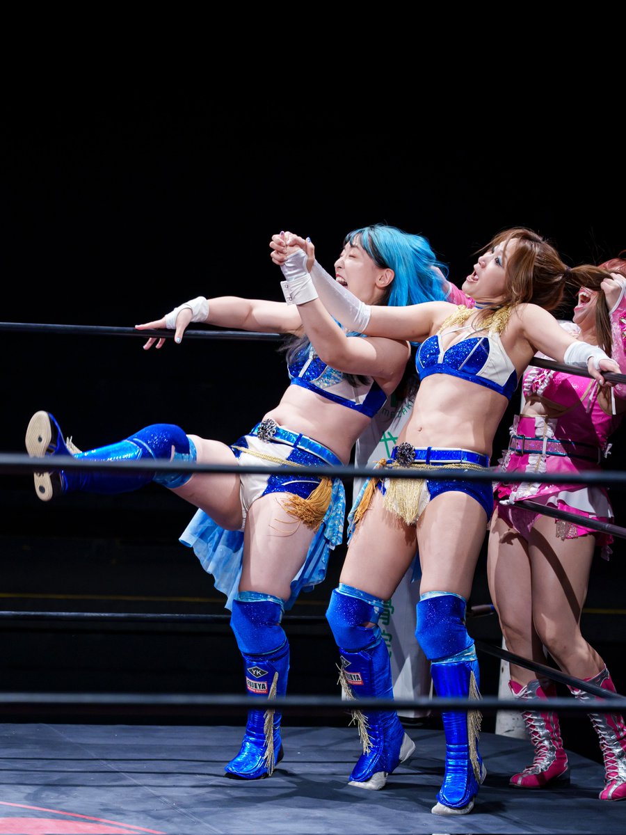 YUU_nix__regret's tweet photo. 【#BarKadoプロレス】2025.9.22
新木場1stRING
アジュレボ行…けなーいっ!、
#アジュレボ #AzureRevolution
#世羅りさ 選手 #雪妃真矢 選手 https://t.co/7gDTVIuVtn