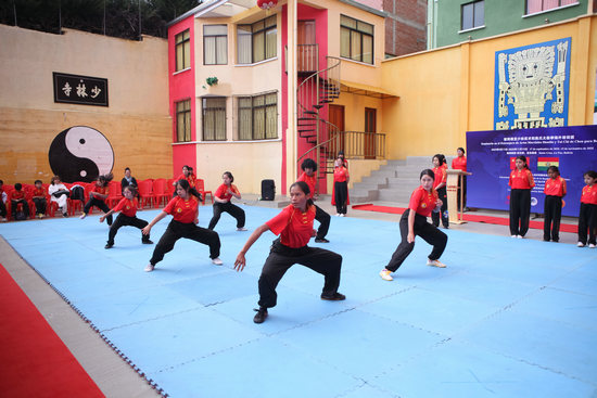 HenanPlus's tweet image. 🥋The &quot;Overseas Training Course on #ShaolinKungFu and Chen-Style #TaiChi in #Bolivia&quot; was successfully launched in La Paz. 🎉Principals from multiple martial arts schools in La Paz, El Alto and other places, athletes and enthusiasts, attended the opening ceremony together.🤝