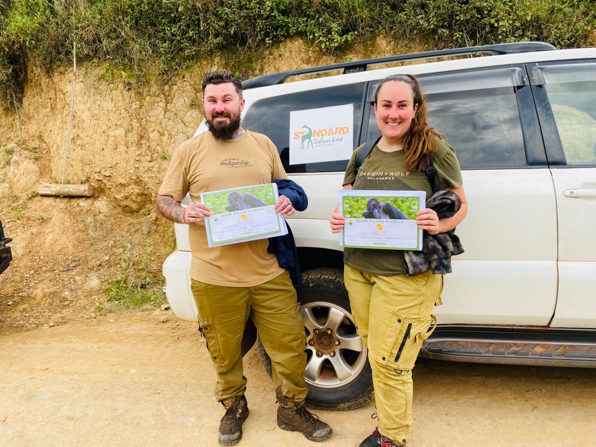 SafarisStandard's tweet image. 🦍 They&apos;re adorable, they&apos;re happy, and they&apos;re full of adventure. 😍 Say hello to Brendan &amp;amp; Genevieve! 🎉 Certified gorilla trekkers and absolute jungle legends. 🤪🙌 standardgorillasafaris.com 
#gorillatreks #gorillatrekking #gorillatours #gorillasafari #gorillatour #gorillauganda