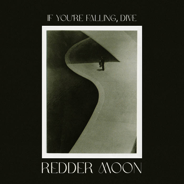 fromBeiruth's tweet photo. Redder Moon - All The Voices https://t.co/3kUfQ2FbhE via @YouTube #RedderMoon #darkwave https://t.co/T7DP8gz1zl