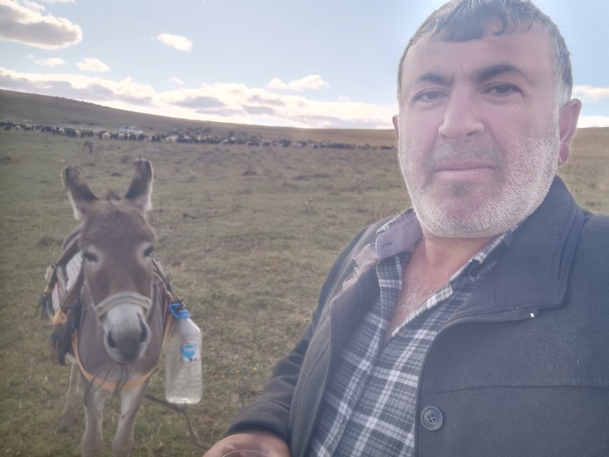 Kadife ile ardahan uğurlu dağında selfie.