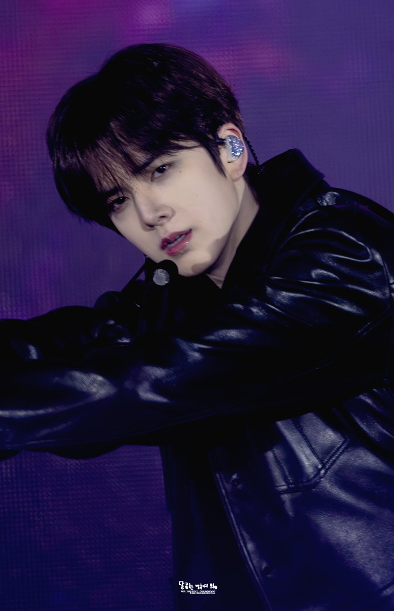 250503 트렌드웨이브 

🥰

#더보이즈 #THEBOYZ #TBZ #영훈 #YOUNGHOON