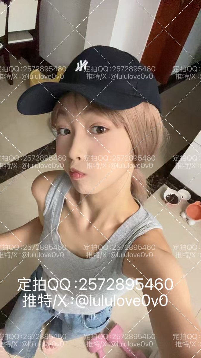 lululove0v0's tweet photo. 接定制！接定制！最近我们都持续在接单定制哦，想定制视频的宝宝们来私信我，优惠多多！(悬空吊的优惠价格还有一天结束！喜欢悬空吊的宝宝们抓紧时间了，优惠价格绝对是物超所值！)#掐脖子 #绞刑 #窒息 #真空袋 #掐举 #失禁 #抽搐 #呼吸控制 #冰恋 #上吊 #hanging #塑料窒息 #上吊 #勒死 #首绞 #首絞め https://t.co/wvOrEY6RHN