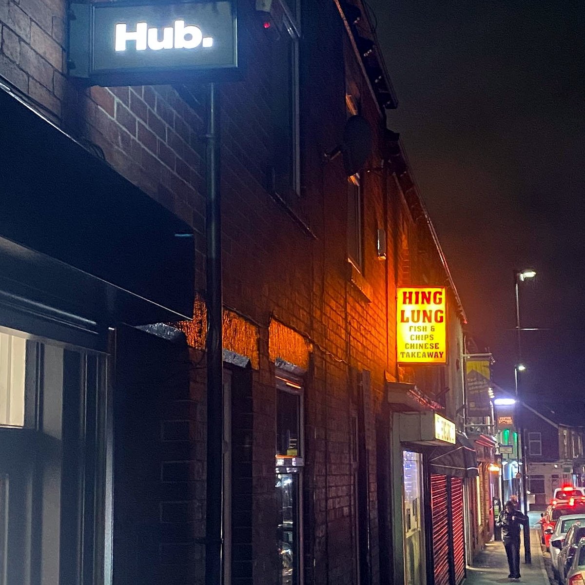 The end of an era. The Hing Lung opened on Sharrow Vale Road in 1974, now there's a sign saying they have closed indefinitely. 
#Sheffield