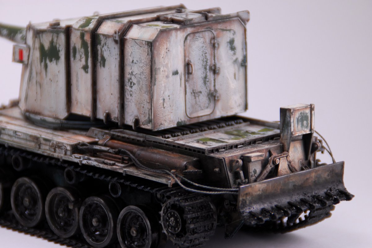 🇬🇧FV4005 StageⅡ 完成しました。
(アミュージングホビー、1/35)

別名アルティメット紅茶砲、あるいは仮設トイレ
組んでから何年も放置してたのをようやく仕上げました。嘘みたいなデカさで楽しかったです。 