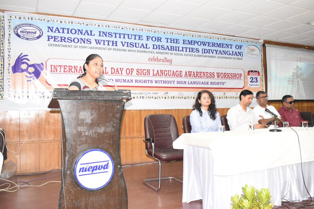 DehradunNiepvd's tweet image. On #InternationalDayOfSignLanguages, NIEPVD organised an awareness workshop at the institute where participants – including officials, students, and trainees – learned the basics of sign language under the guidance of an ISLRTC instructor.
@socialpwds @MSJEGOI @islrt19673