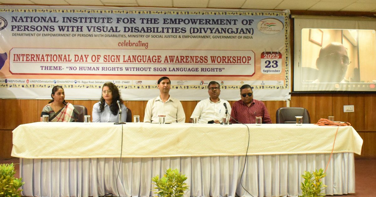 DehradunNiepvd's tweet image. On #InternationalDayOfSignLanguages, NIEPVD organised an awareness workshop at the institute where participants – including officials, students, and trainees – learned the basics of sign language under the guidance of an ISLRTC instructor.
@socialpwds @MSJEGOI @islrt19673