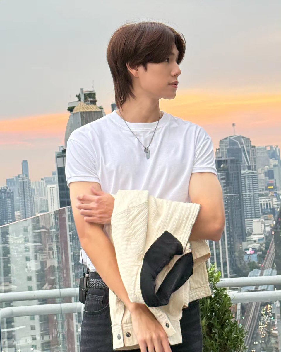 PondPhuwin Official Thailand (DoubleP) tweet media