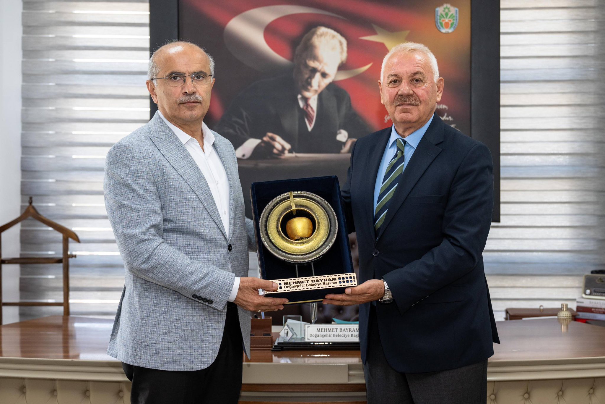 Malatya Büyükşehir Belediyesi on X: "RT @samiermbb: Doğanşehir Kaymakamımız  Sn. Ahmet Fatih Sungur'u ve Doğanşehir Belediye Başkanımız Sn. Mehmet Bayram'ı  ziyaret ettik. Nazik…" / X