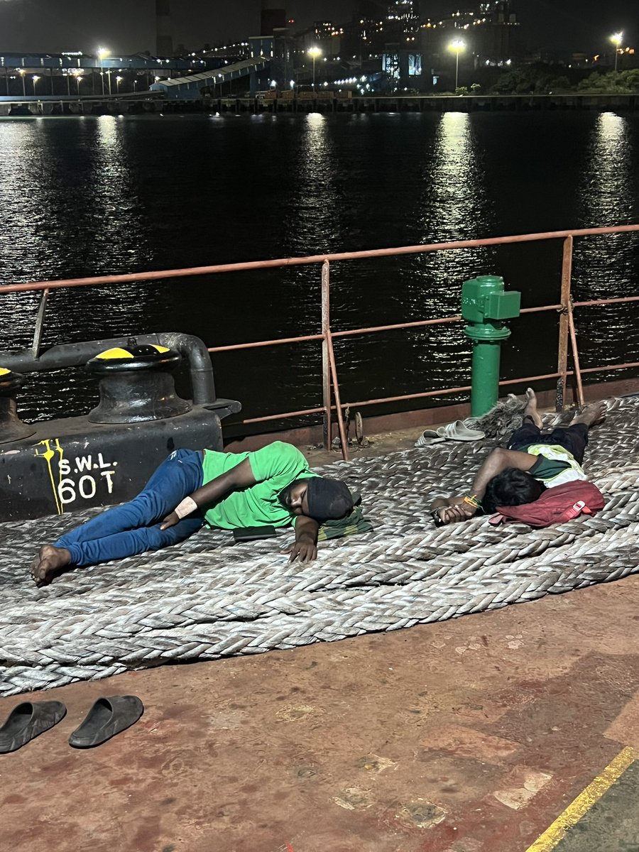 salağın refah için kaçtığı yere bak aq