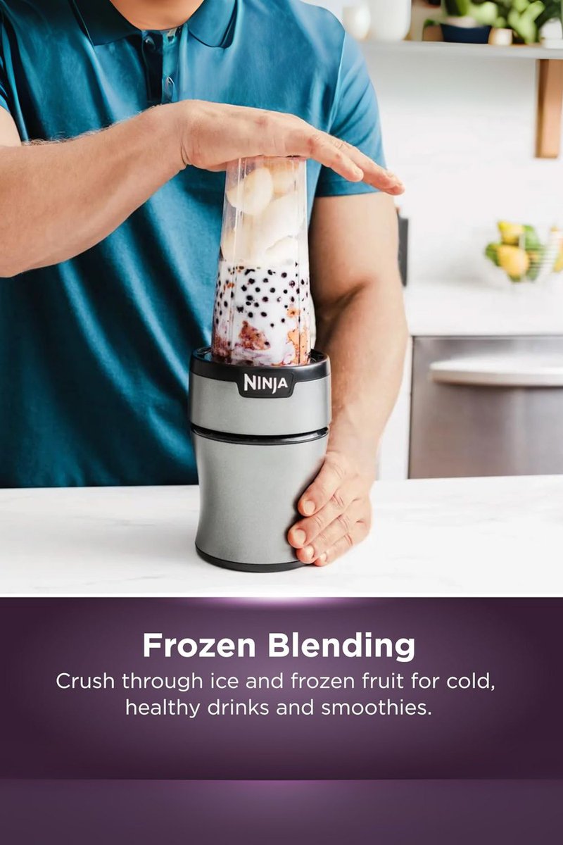 HomekitDecor's tweet image. No kitchen? No problem. Portable blenders let you whip up shakes and smoothies wherever you are, compact, easy, and convenient.
#usbblender #onthego #healthychoices #travelgear #smoothielife