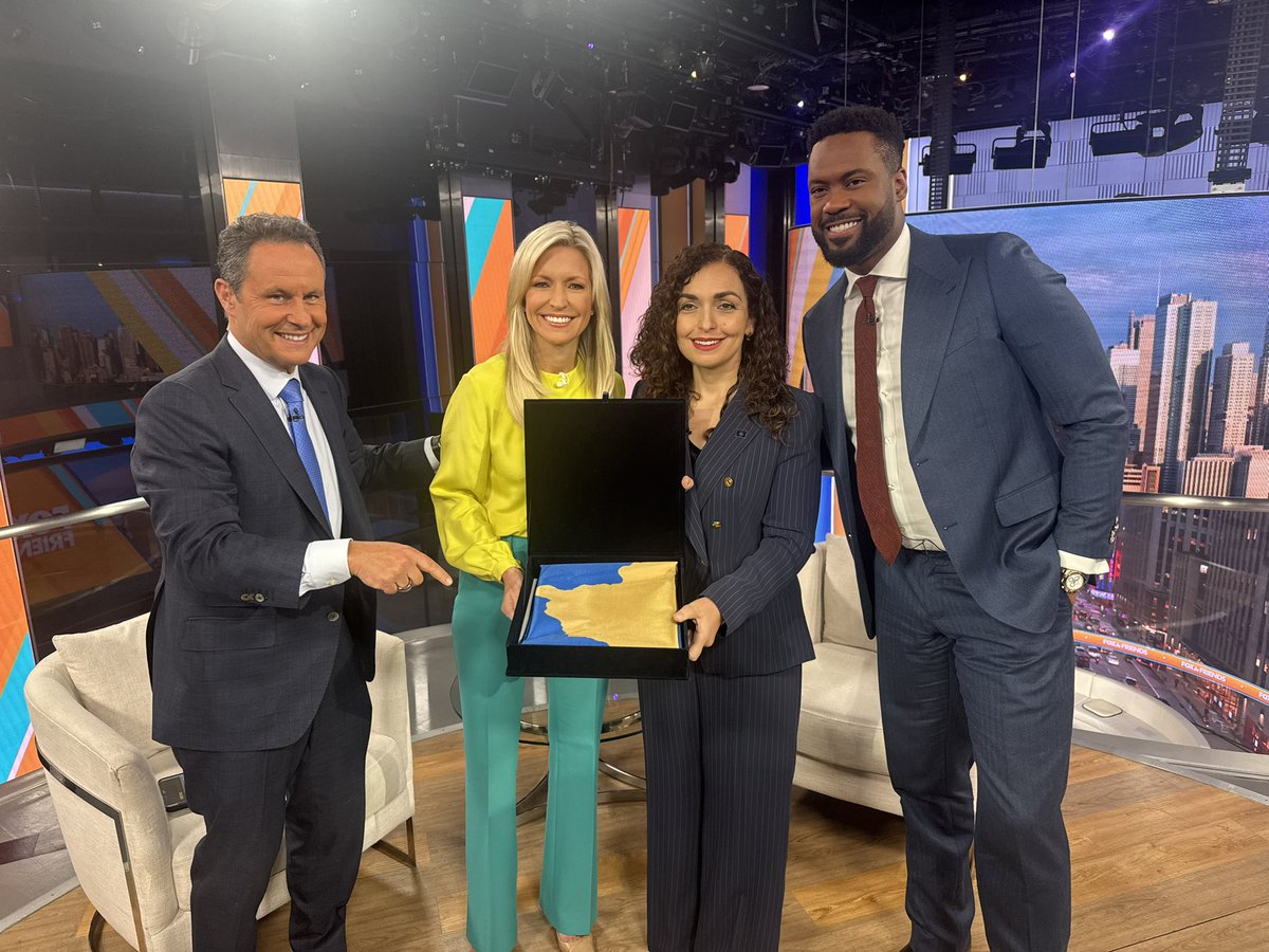 Ainsley Earhardt tweet media