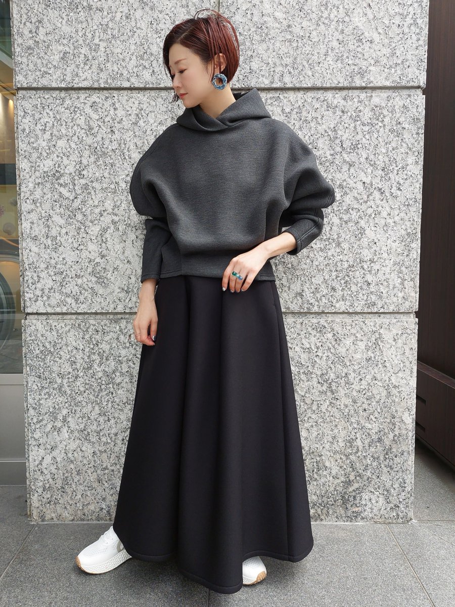 toraya111dep's tweet image. 着やすいポンチアイテムコーディネートをご紹介!!パーカーやスカートにストレッチコーデュロイカバーオールをON!!どれも直ぐに着られる秋立ち上がりにぴったりのラインナップです♬

#passione 
#parka
￥19800(taxin)

#skirt
￥18700(taxin)

#blouson
￥20900(taxin)

111dep-toraya.com/blogs/staff-bl…