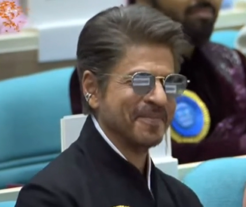 #71stNationalFilmAwards 
🏆Award for the ‘Best Actor in a Leading Role’ has been conferred to Shah Rukh Khan for ‘Jawan’ (Hindi).
#SRK #Kingkhan #bollywoodnews #BTown #news #entertainmentnews #Jawanmovie
#NFA2023 #NationalFilmAwards2025