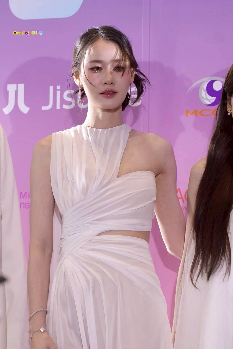 พี่ออมจะเท่ + สวยไปไหนงับ 🌻
<a href="/oldrosethepeach/">Omeormorm 🏳️‍🌈</a>

OrmFolk Y AWARDS 2025
#YEntertainAwards2025xOrmFolk
#YentertainAwards2025
#omeorm