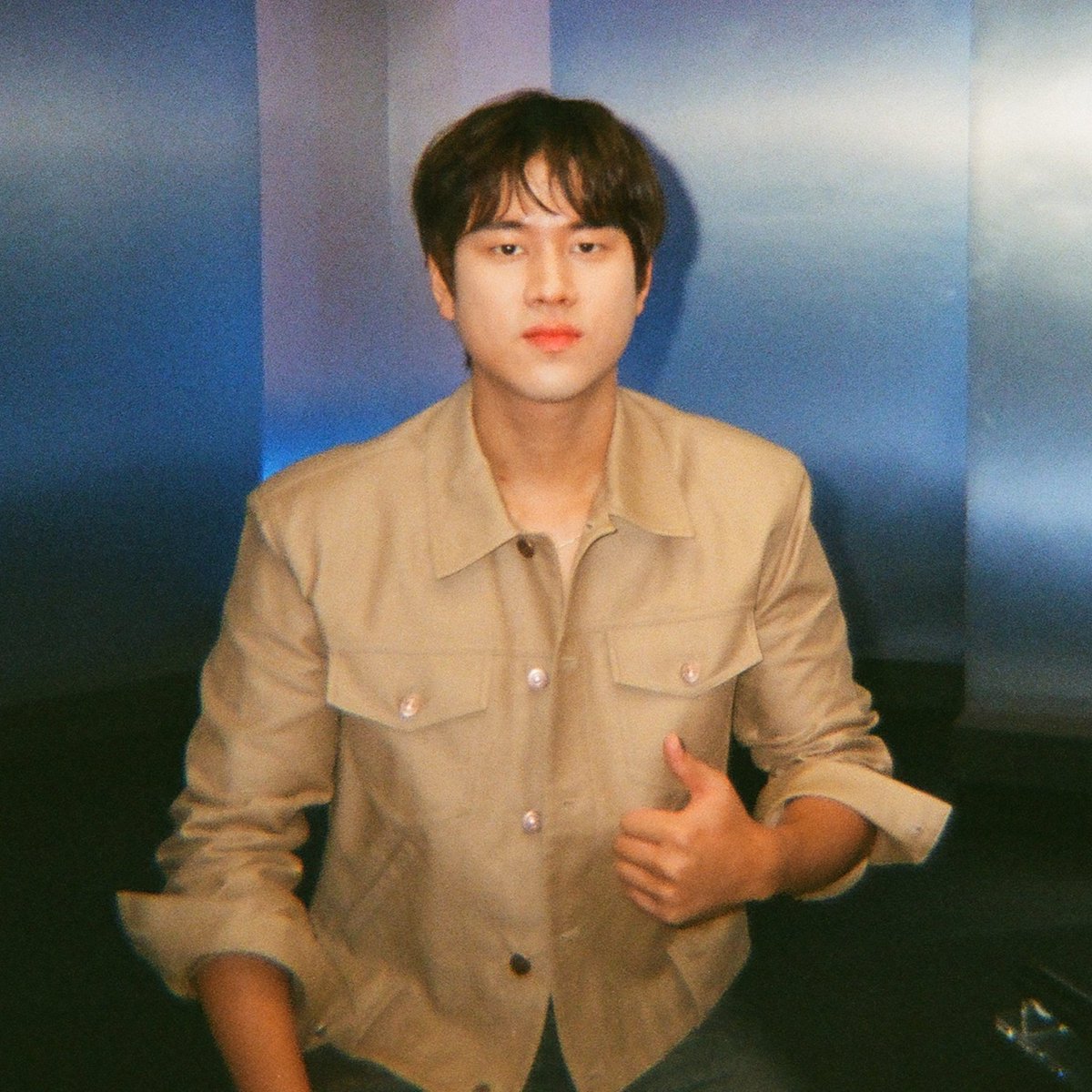 림썰 비하인드 필름 이제 당일 출발 서비스로 바뀌었나요😳 일단 진지하게 좋다고 말해...👍🦊👍