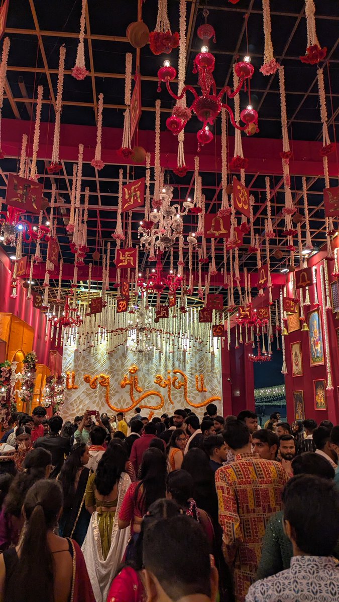 rushil_b_patel's tweet image. Navratri it is 🥂