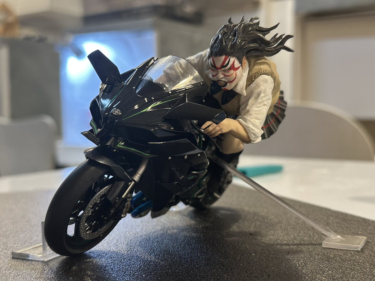 RT @TAIZAN666x: トランクイロですおお客様のガレージキットが完成しま