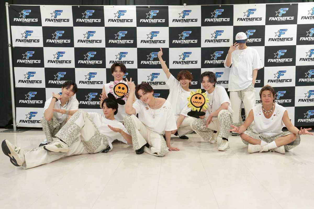 佐藤大樹　Dear Destiny クッション 佐藤大樹 EXILE/FANTASTICS on X: 