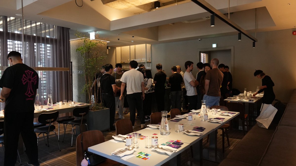 APPLE🔺L1 (@eth_apple) on Twitter photo We successfully hosted the <a href="/bubblemaps/">Bubblemaps</a> event in Korea with <a href="/cherrycoco_6468/">🍒Cherrycoco 🏄♀️🐙 🫧</a>
Many people didn’t know that $BMT is already listed on Binance Spot!
Bubblemaps is a Web3 analytics project that visualizes wallet connections and token distributions, helping users identify risks and We successfully hosted the <a href="/bubblemaps/">Bubblemaps</a> event in Korea with <a href="/cherrycoco_6468/">🍒Cherrycoco 🏄♀️🐙 🫧</a>
Many people didn’t know that $BMT is already listed on Binance Spot!
Bubblemaps is a Web3 analytics project that visualizes wallet connections and token distributions, helping users identify risks and
