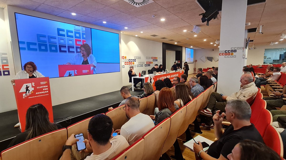 FICCOOCat's tweet photo. Aquest matí s'ha reunit el Consell de #CCOOindústria de Catalunya en el qual hem: 

📌 analitzat el context en què hem de desenvolupar la nostra activitat 
📌 situat els principals reptes que encarem
📌 explicat les properes mobilitzacions, tant generals com dels nostres sectors https://t.co/BDamNxDV4P