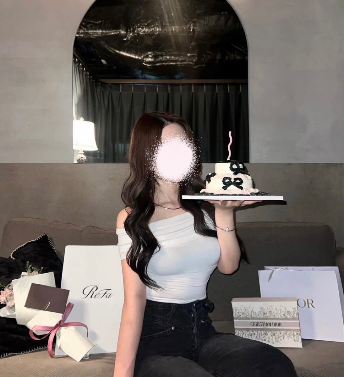 누가 나와 함께 있어?
#데임 #맘눌뎀
#비떱 #네토