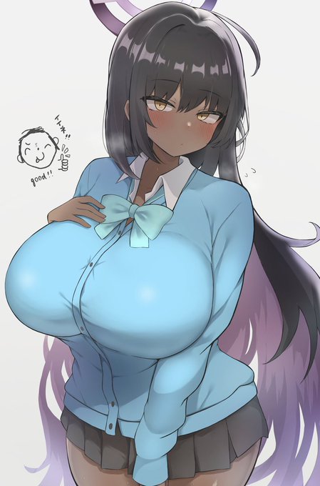 嫌ではないが…こういうのが好きなのか先生?
#ブルーアーカイブ  #角楯カリン 