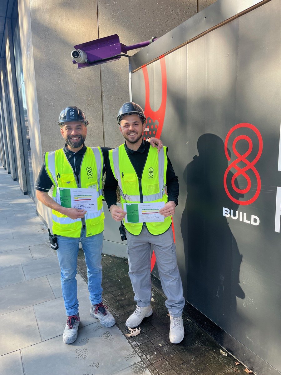 MSK_Services's tweet photo. Celebrating our Logistics team at our @8build Barbican project who have been awarded Subcontractor of the Month and Green Cards for Jairo Figueiredo and Matheus Machado.
Great work everyone, thank you.
#MSK  #construction #recognition #topteam #winning #proud #makingthedifference https://t.co/uY4VlA7B4b
