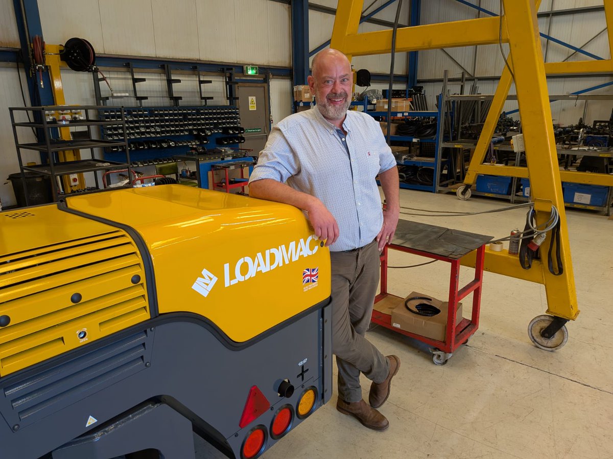 A big welcome to Gaz Carter, who has joined Loadmac as the new UK Sales Manager! 🙋‍♂️

Gaz brings a combined knowledge of the MHE and Commercial Vehicle sectors, so we have no doubt he'll be nothing but a success!

#NewStarter #UKSalesManager #TMF #CommercialVehicles #MHE