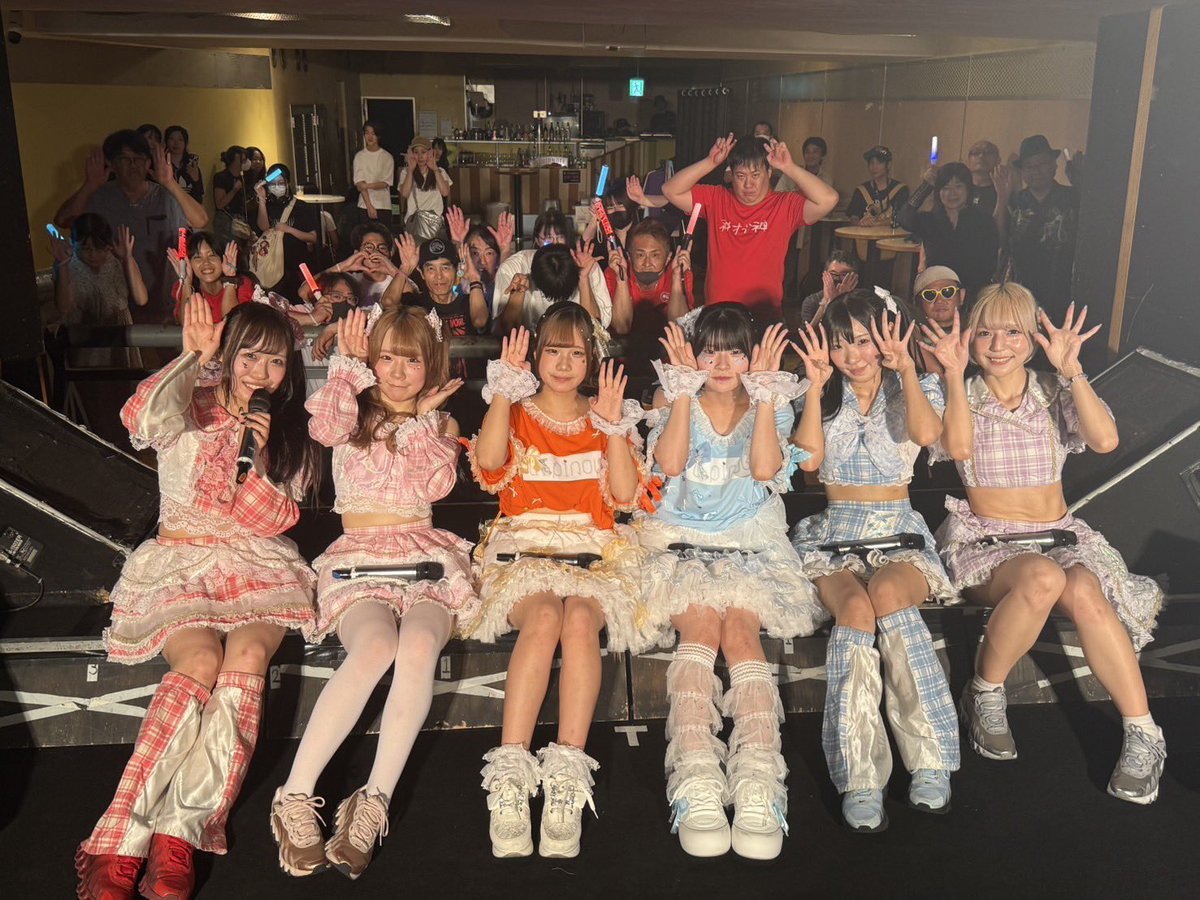 lapinouofficial's tweet photo. 先日はプレデビューライブご来場ありがとうございました✨

これから沢山情報を更新していきますのでお楽しみに♡ https://t.co/O5rLIf9S6e