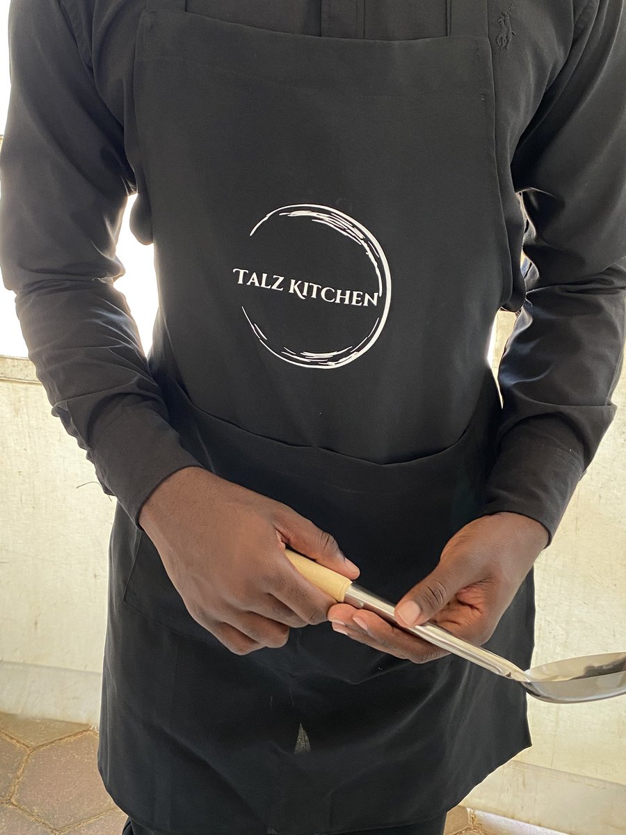 TalzKitchen's tweet photo. Happy team!! #talzkitchen https://t.co/raQ0LtpKcg