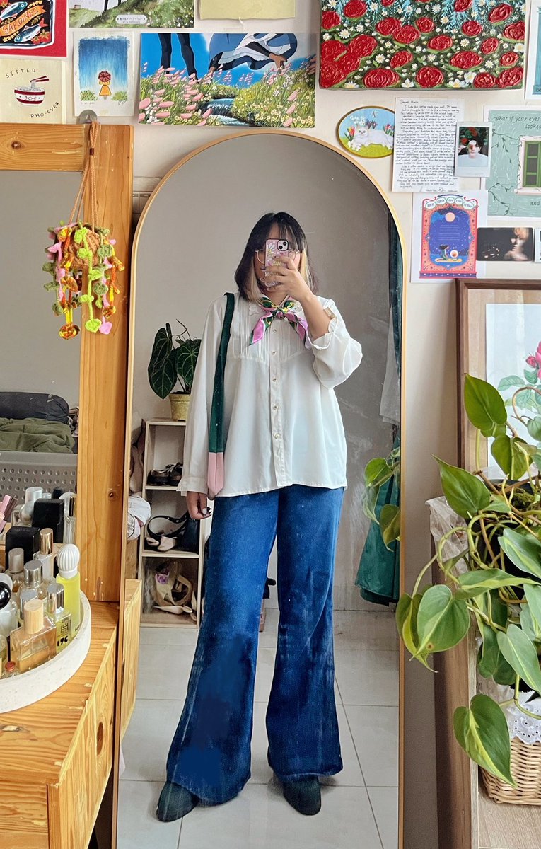 the genre is clothes that don’t need ironing